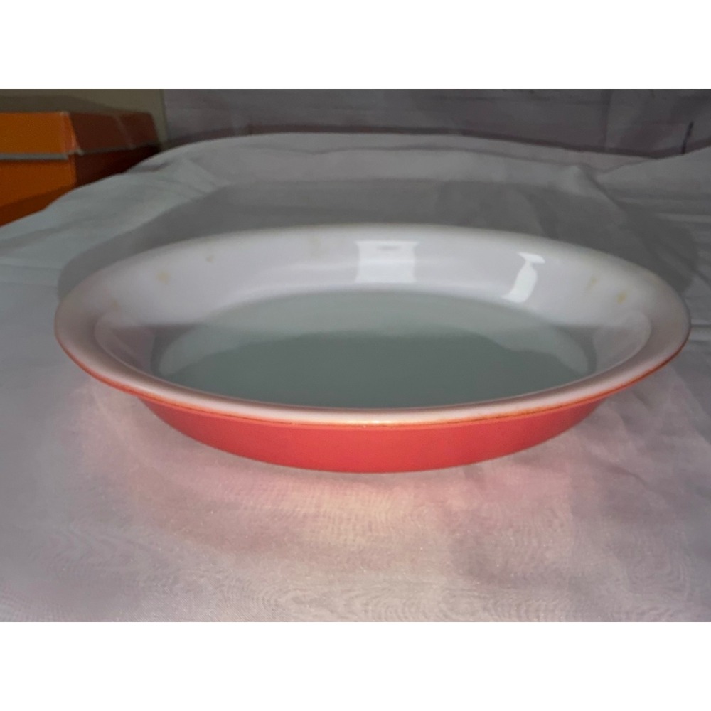 Vintage Pyrex Pink Milk Glass Pie Plate Round Shallow Baking Dish Retro Kitchen